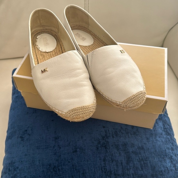 Espadrilles - Picture 1 of 3